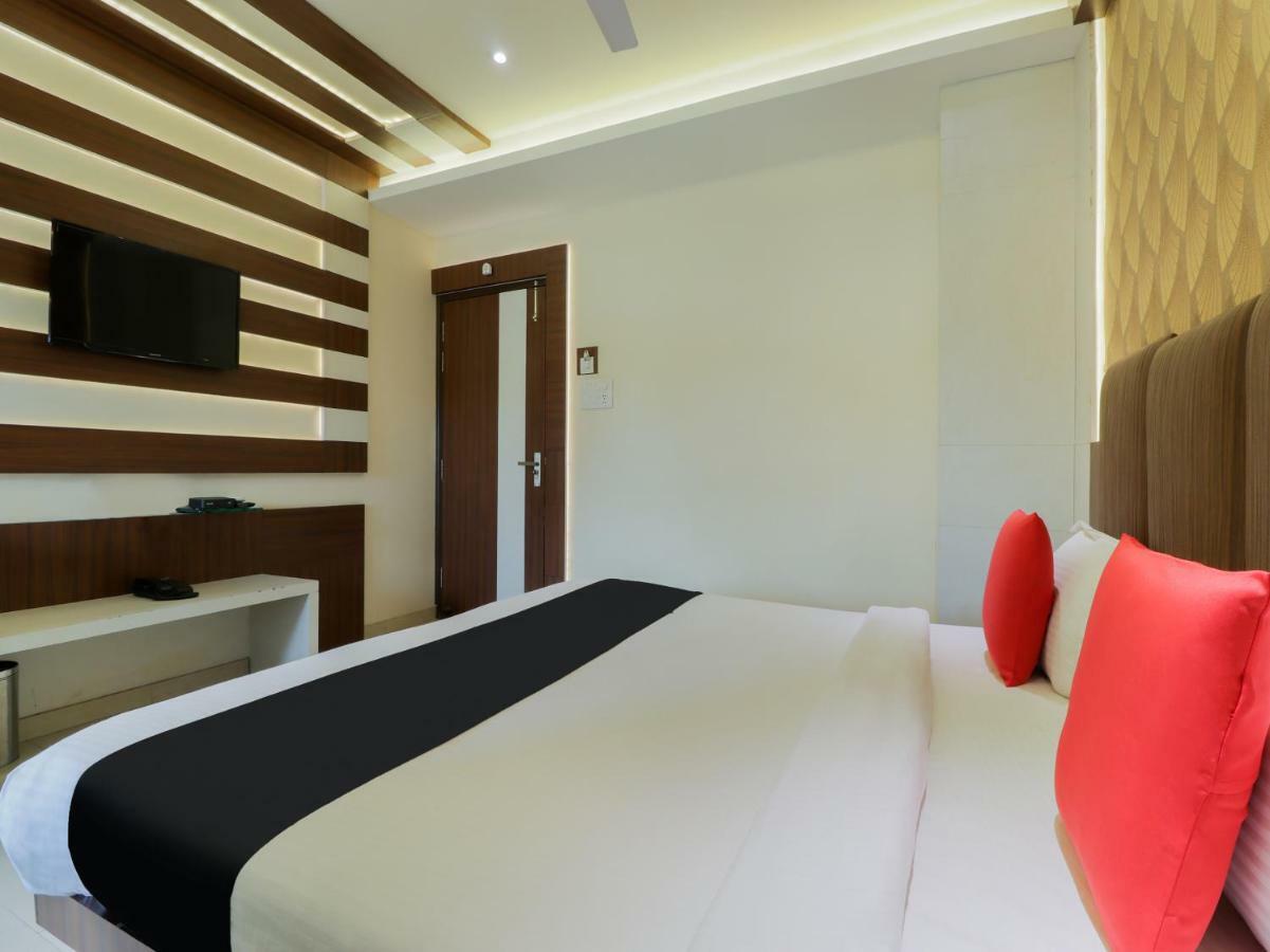Capital O 46218 Royal Cottage Suite Kanpur Exterior foto